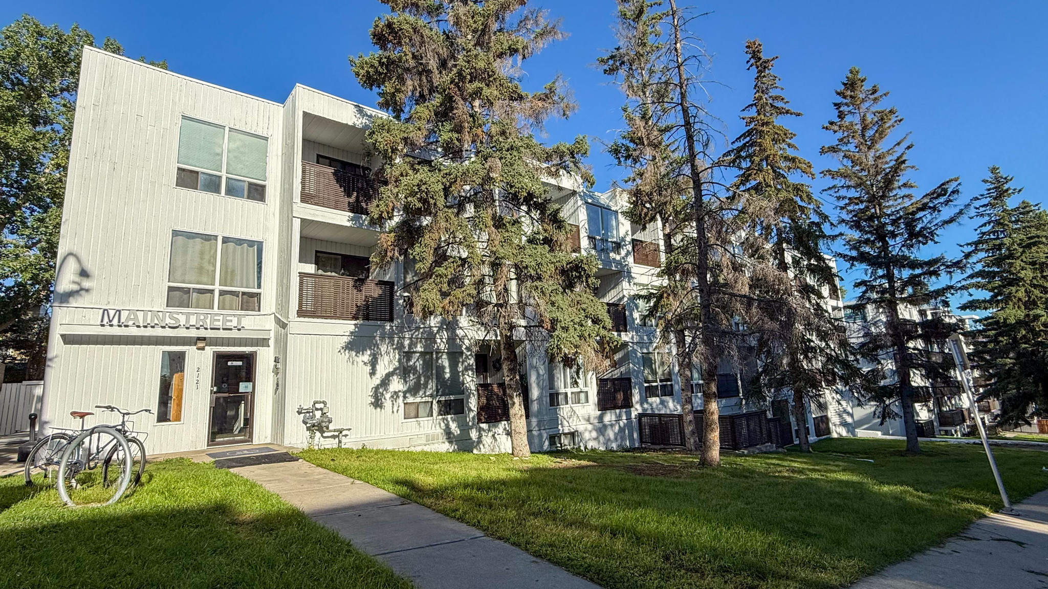 Sunview Manor - Photo 16