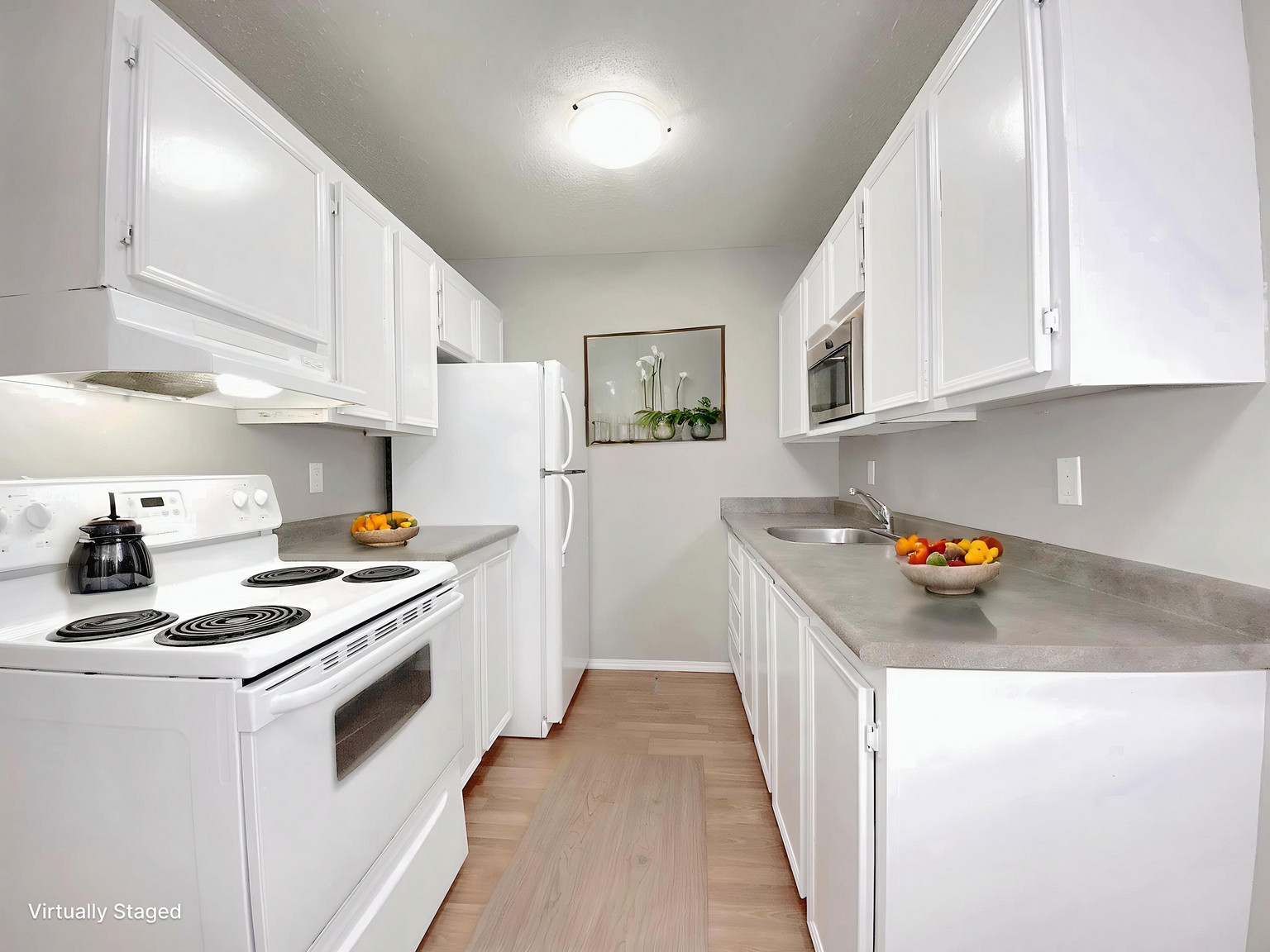 Lynden Court - Photo 4