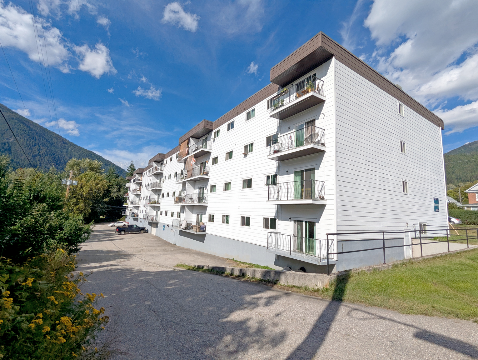 Nelson Lakeview Apartments - 2 Bedroom 5