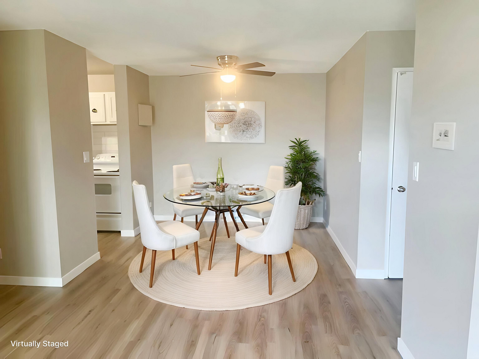 Hermitage Village Apartments - Photo 4