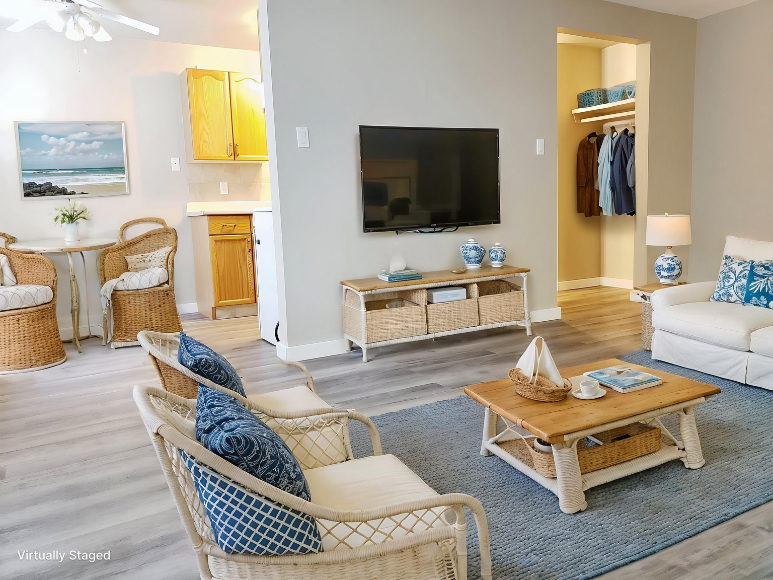 Flores Manor Apartments - 2 bedroom 2