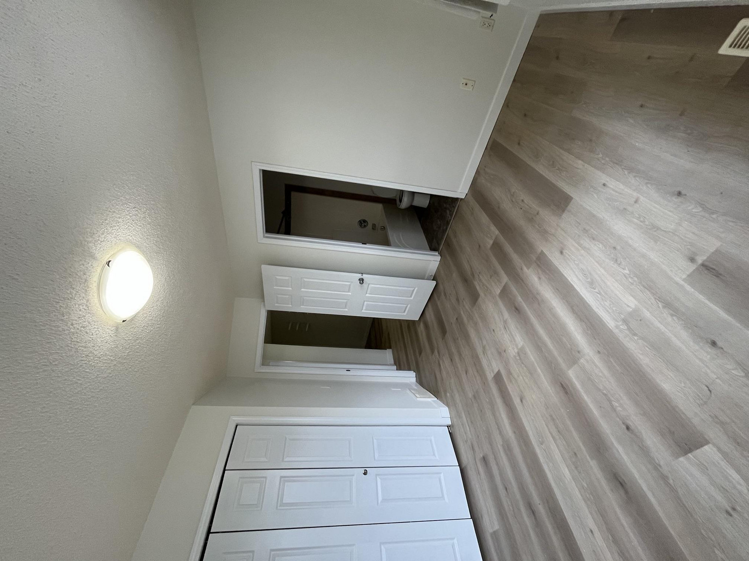 Youngstown Townhomes and Apartments - Photo 22