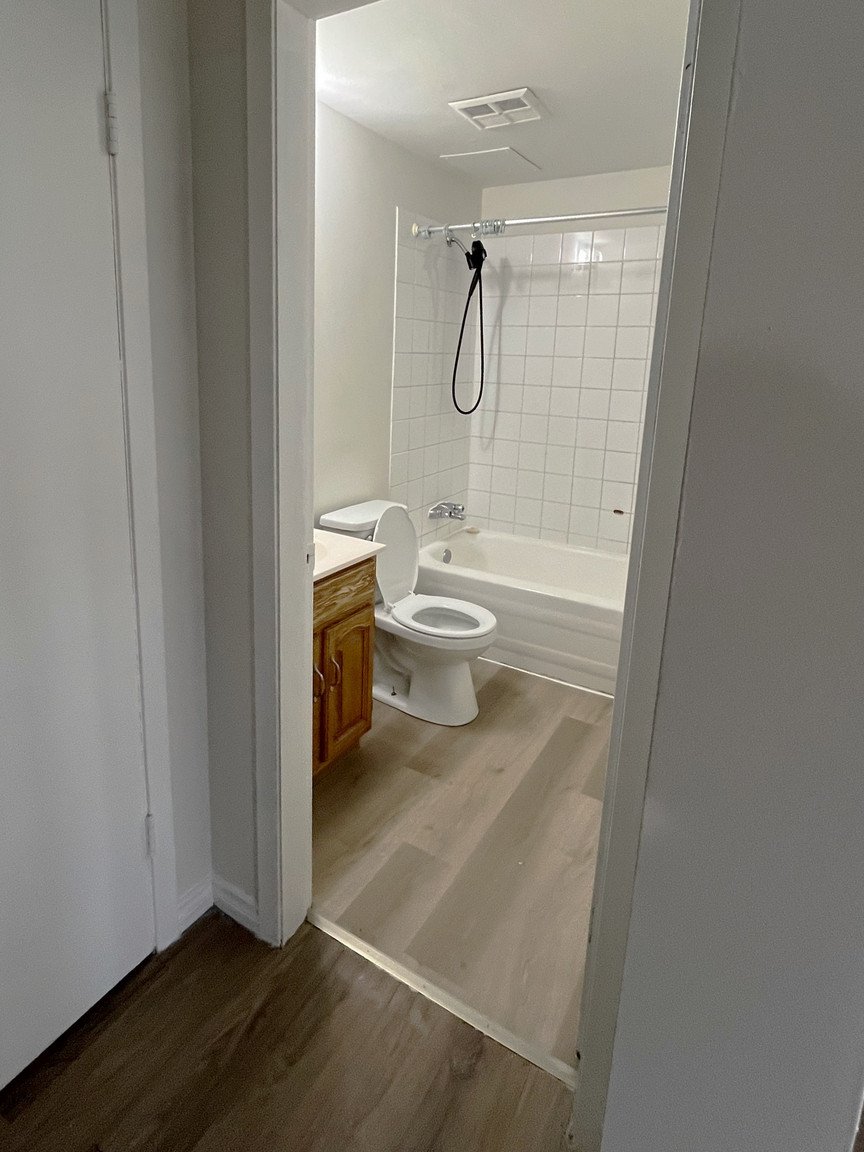 Youngstown Townhomes and Apartments - Photo 12