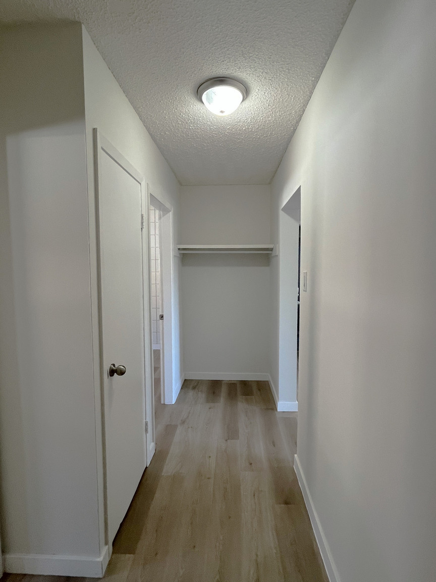 Youngstown Townhomes and Apartments - Photo 25