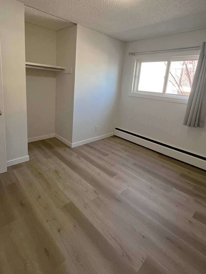 Youngstown Townhomes and Apartments - Photo 29