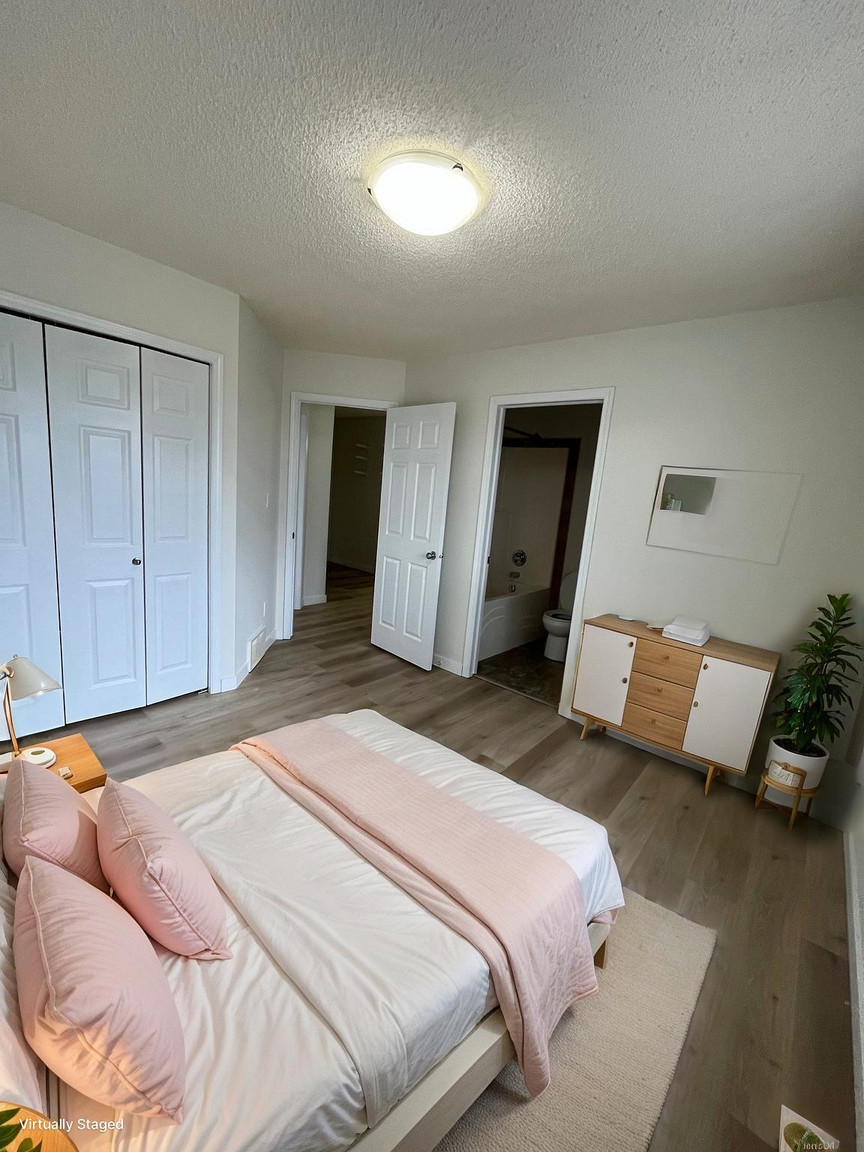 Youngstown Townhomes and Apartments - Photo 7
