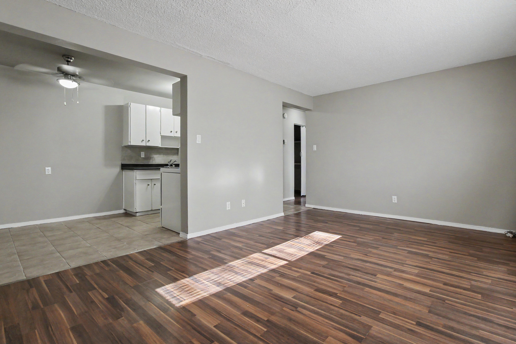 Serenity Apartments - Photo 16