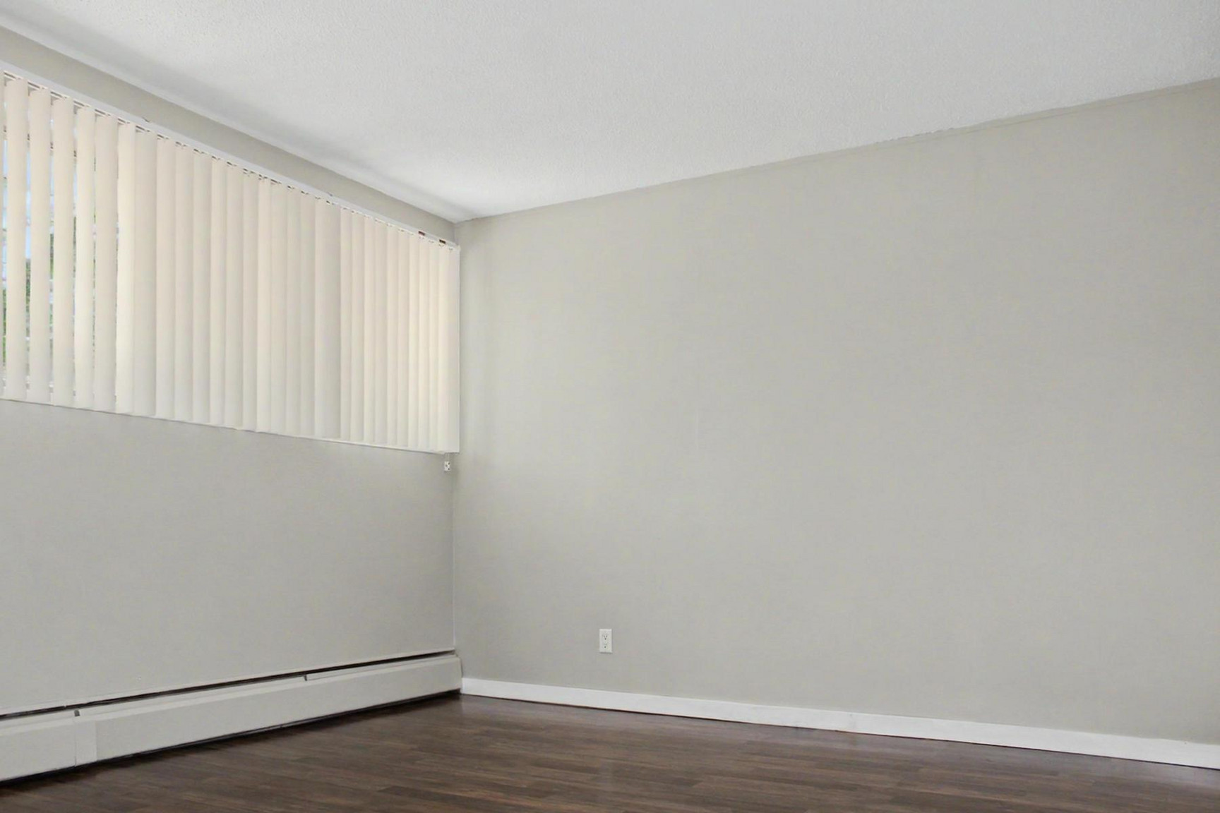 Shardan Manor - Photo 20