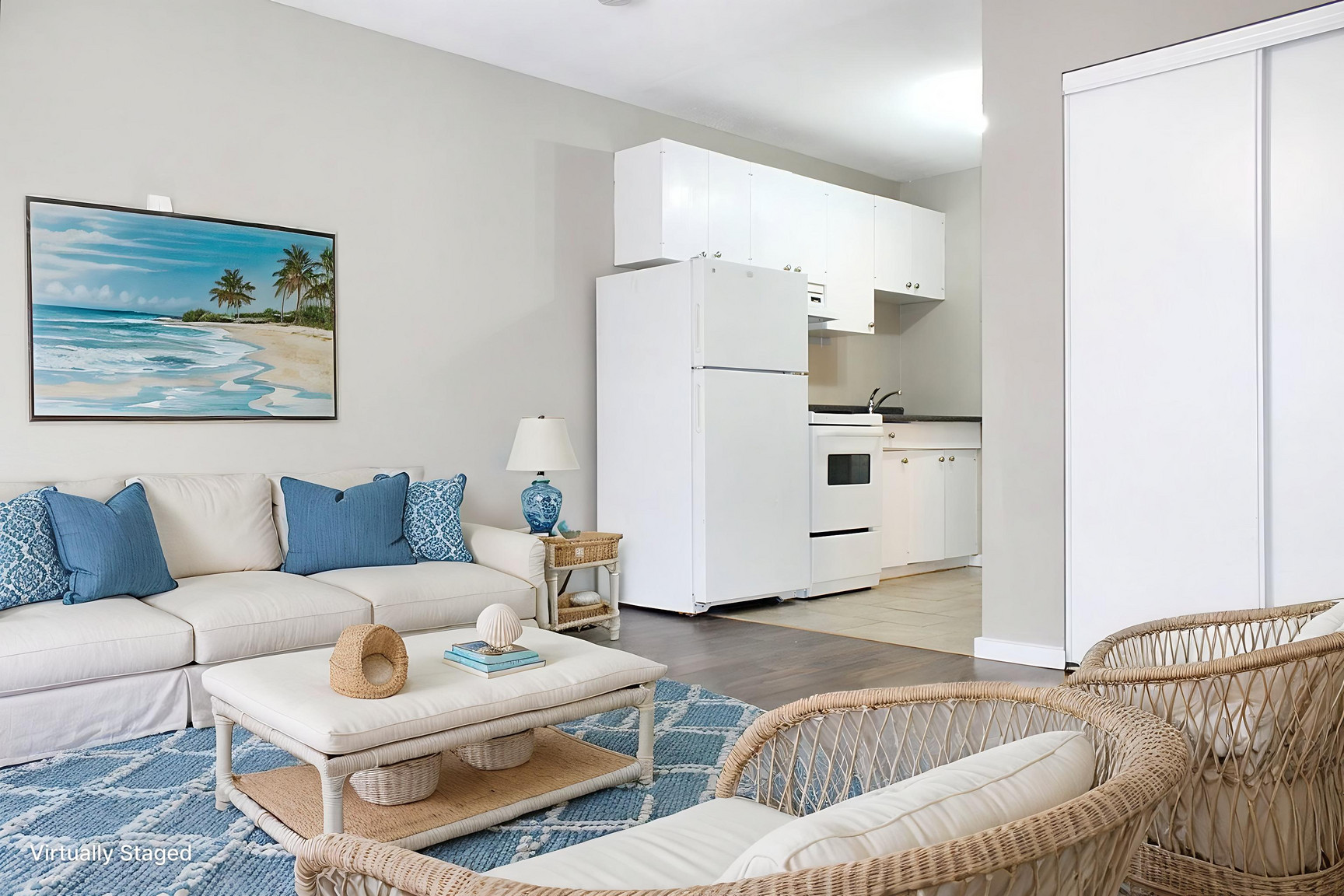 Villa Apartments - Photo 2