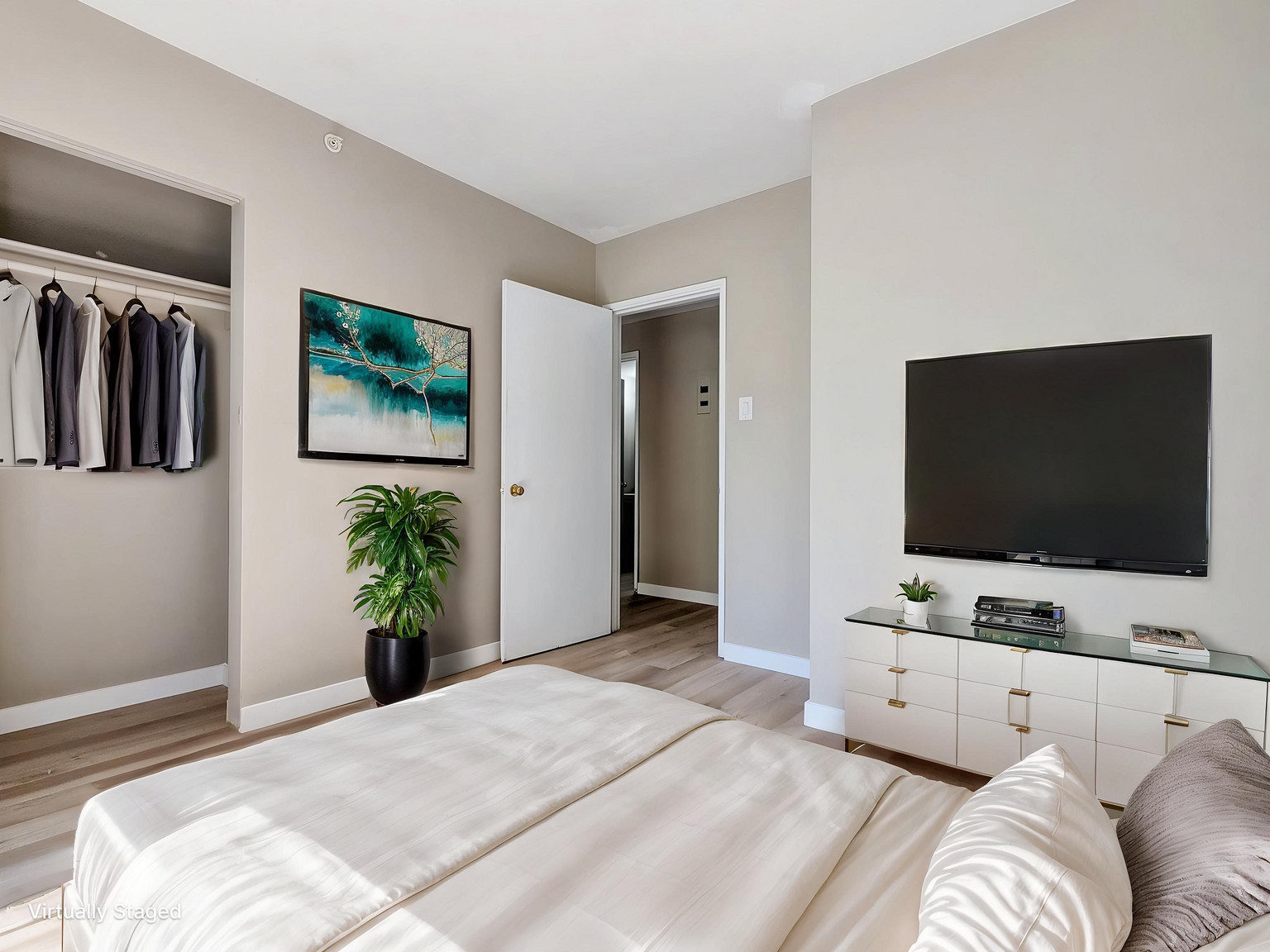 Broadview Legislature Apartments - Photo 7