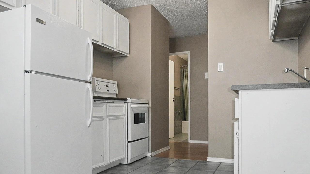 Villa Apartments - Photo 14