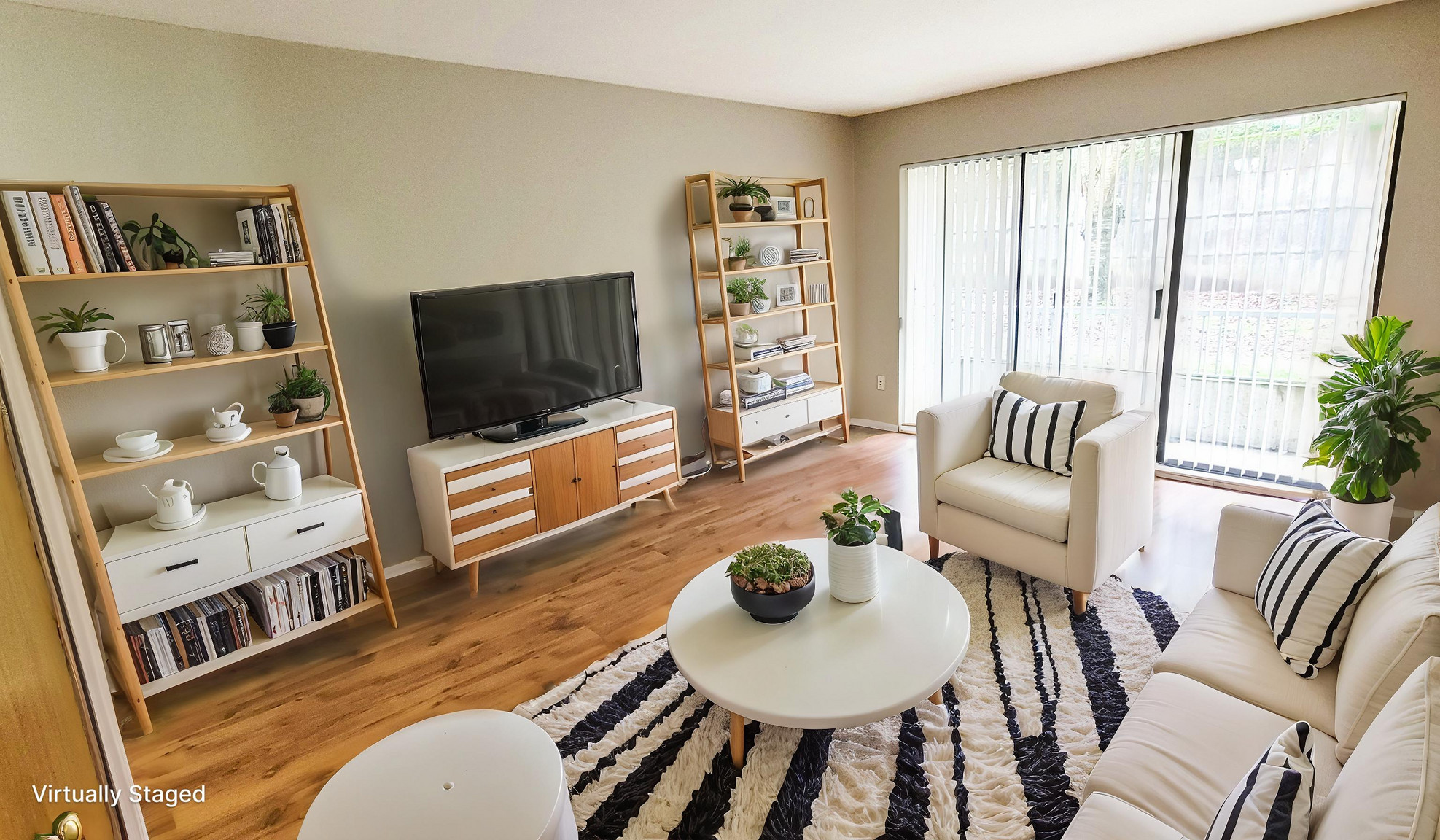 Sunshine Apartments - 2 bedroom 2