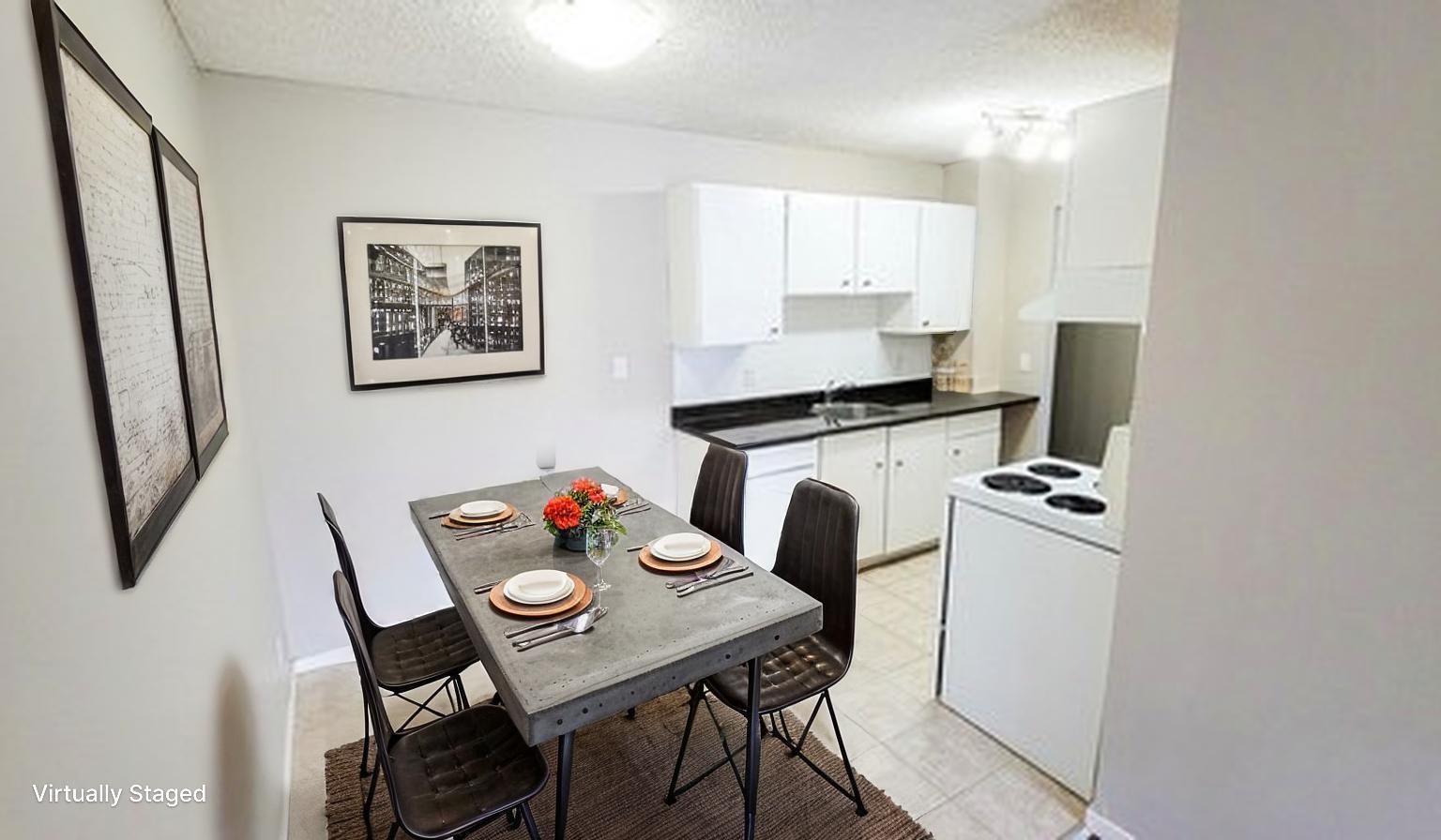 Royal Manor Apartments - 1 bedroom 4