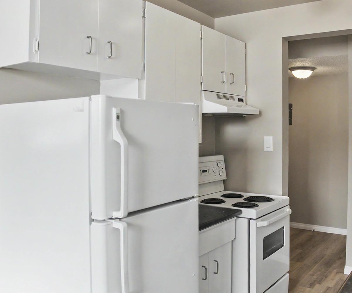 Cascade Manor Apartments - Bachelor 4