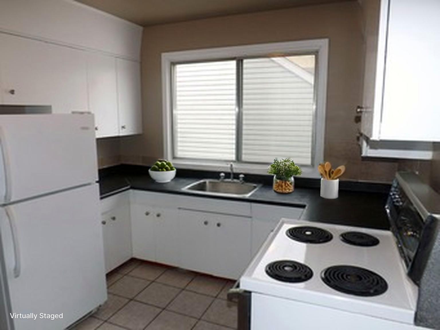 College Cove Apartments - 1 bedroom 4