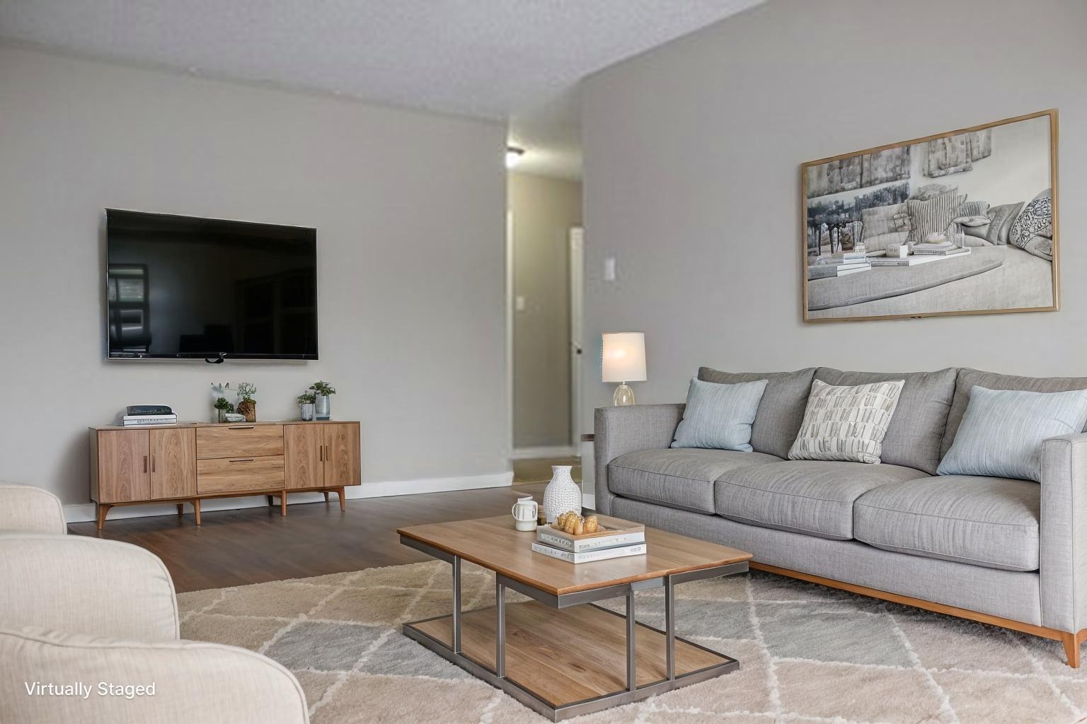 Shirley Manor Apartments - Bachelor 2