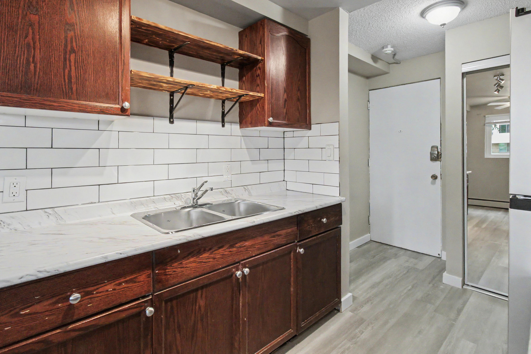 Centre 110 Apartments - Bachelor 5