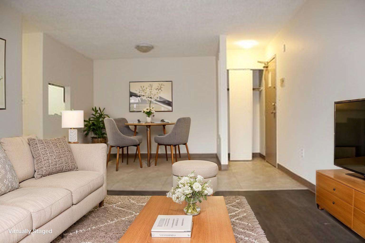 Mainstreet Corner Apartments - 3 bedroom 3