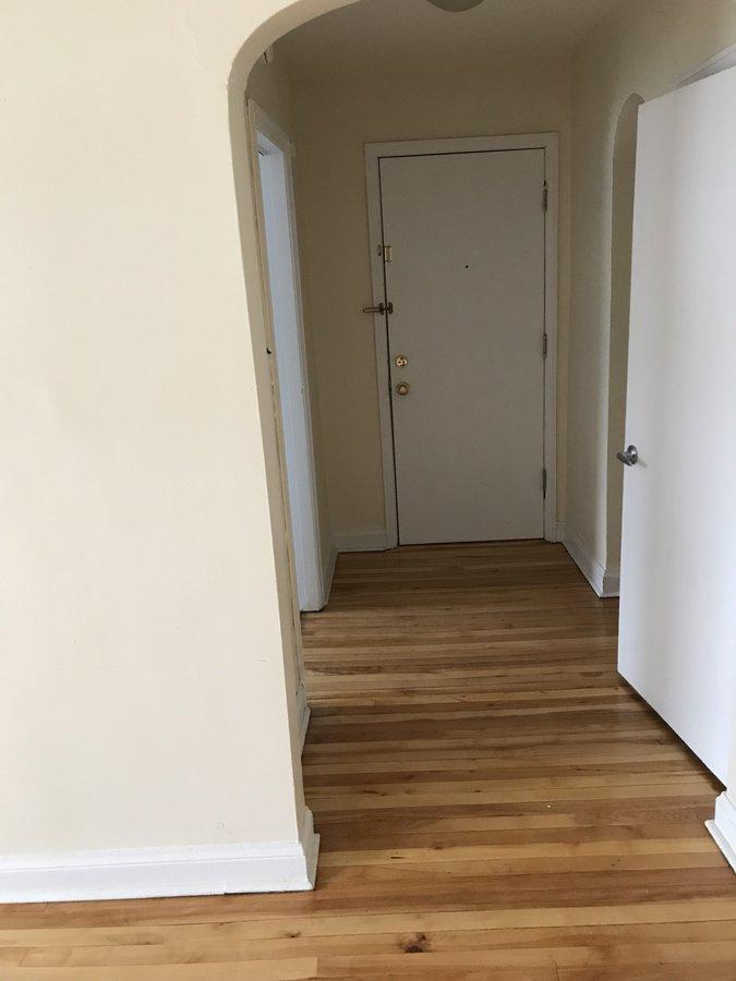 Mark Manor - Photo 2