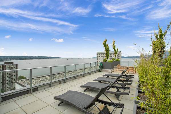 English Bay Residences  - Photo 73