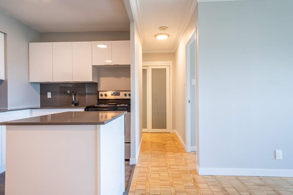 Bloor-Yonge Residences - Photo 35
