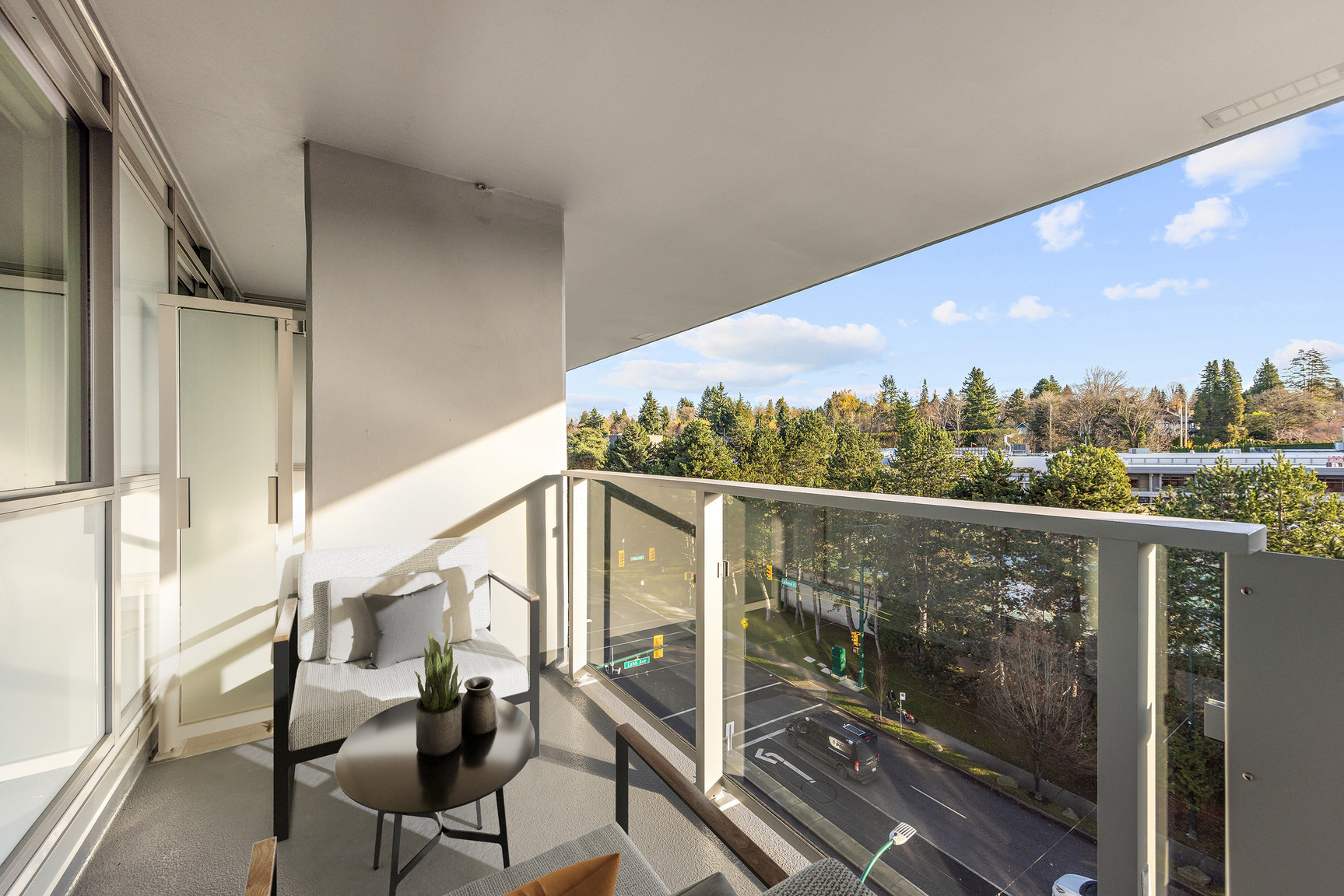 Arbutus Residences - Photo 111