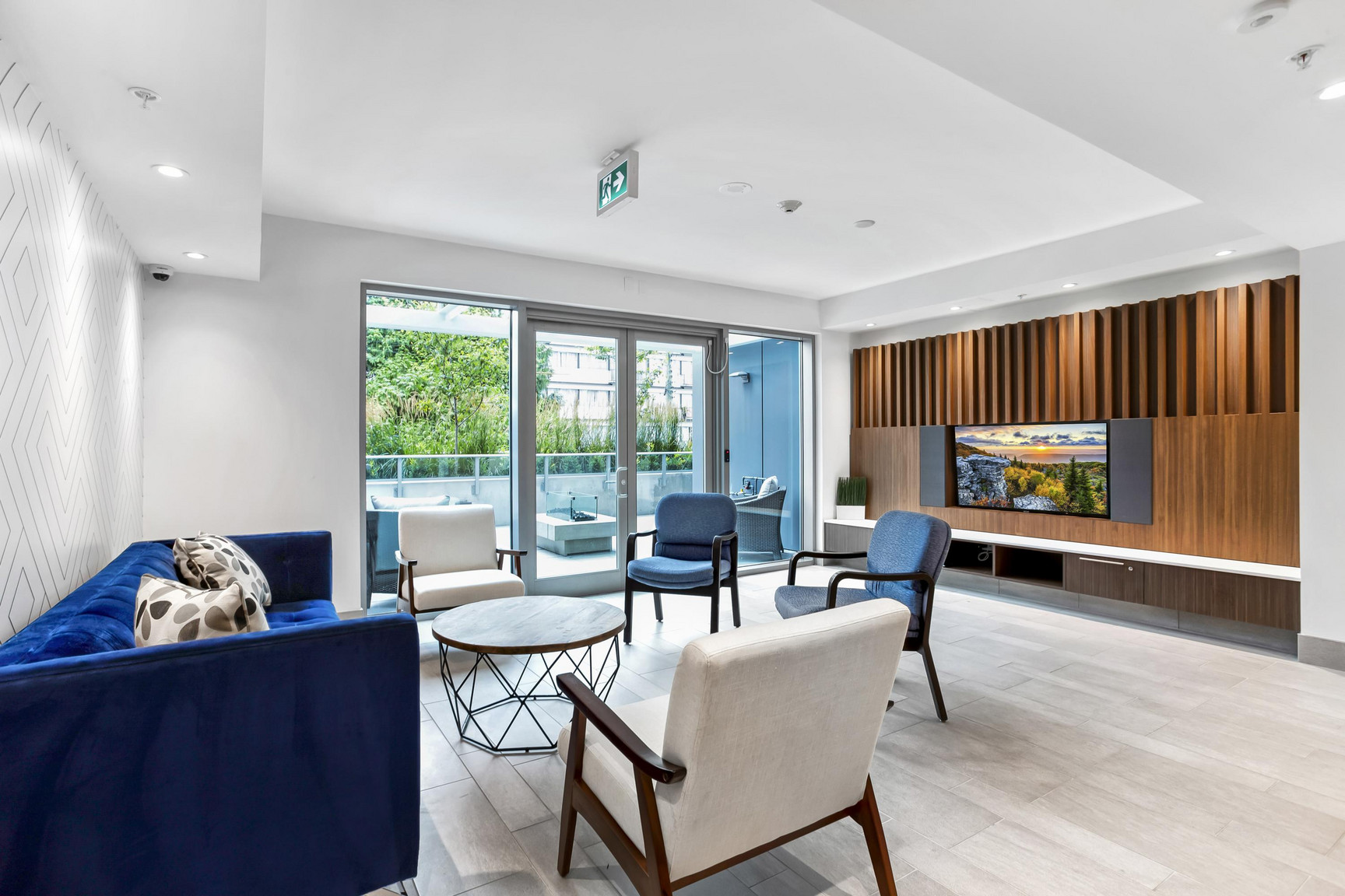 English Bay Residences  - Photo 103