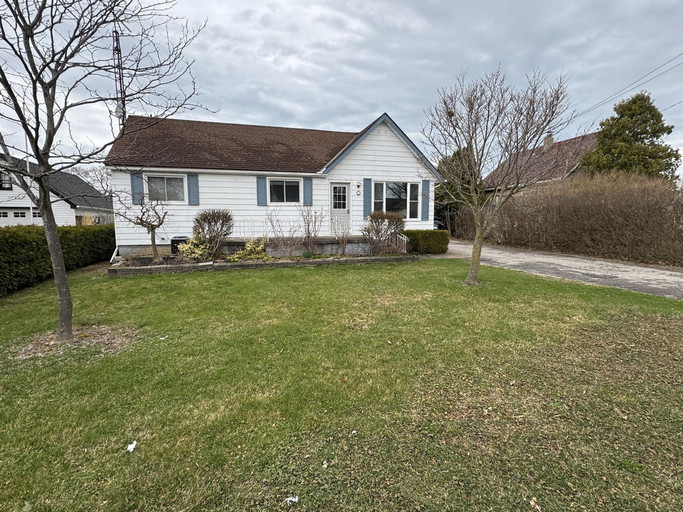 10 Lorraine St