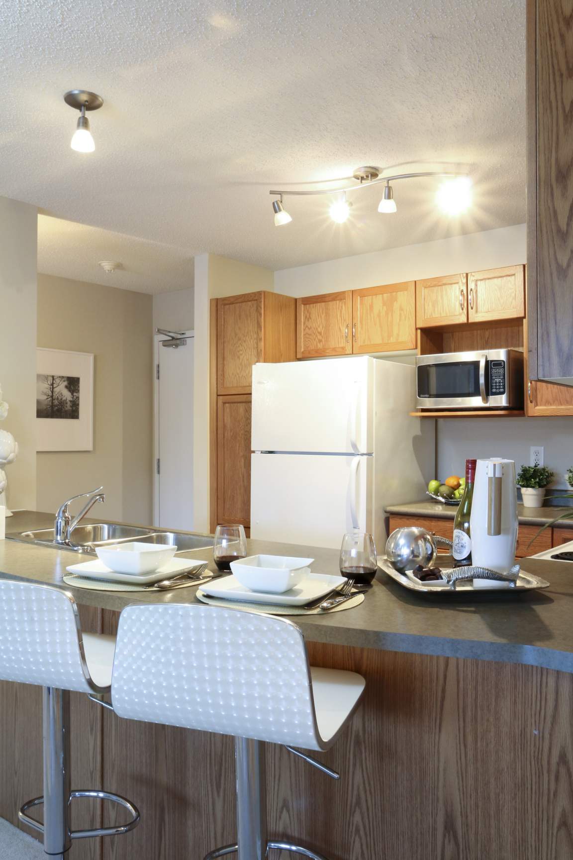 Kenwood Court - Photo 16