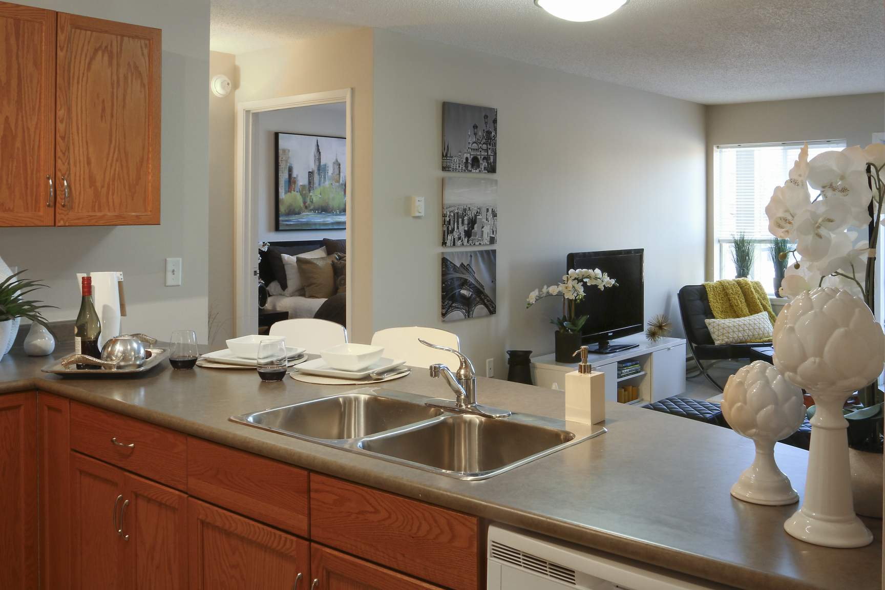 Kenwood Court - Photo 18