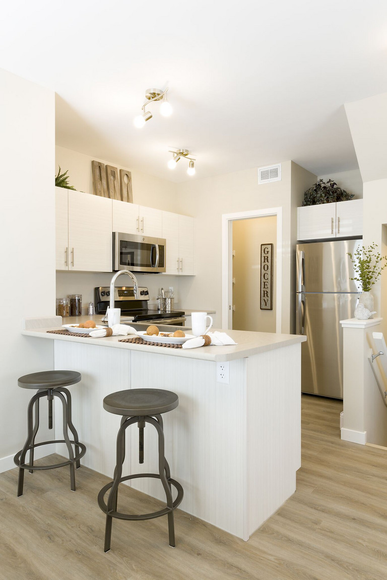 Element Townhomes on Eaglewood - Photo 19