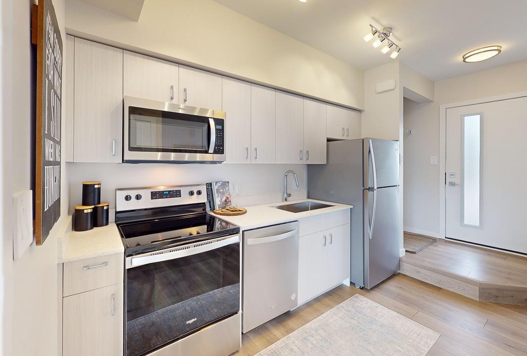 Element Townhomes in Prairie Pointe - Photo 109