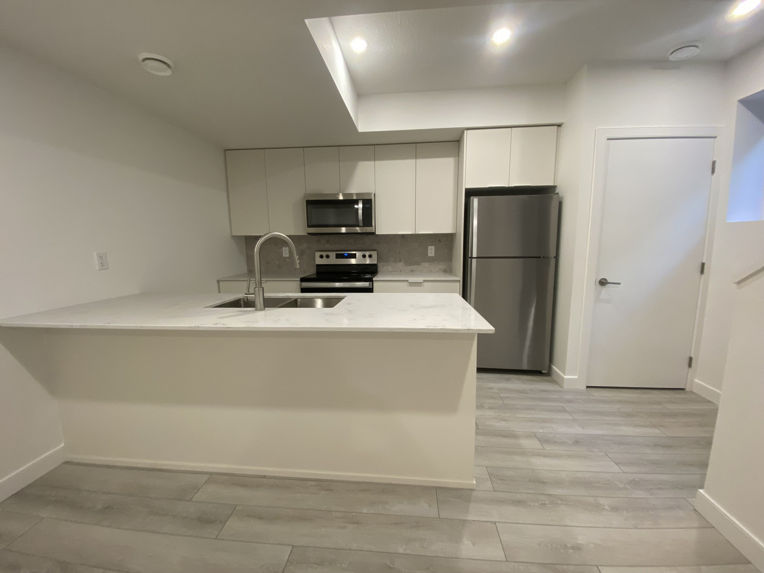 10455 143 Street, BSMT - Photo 2