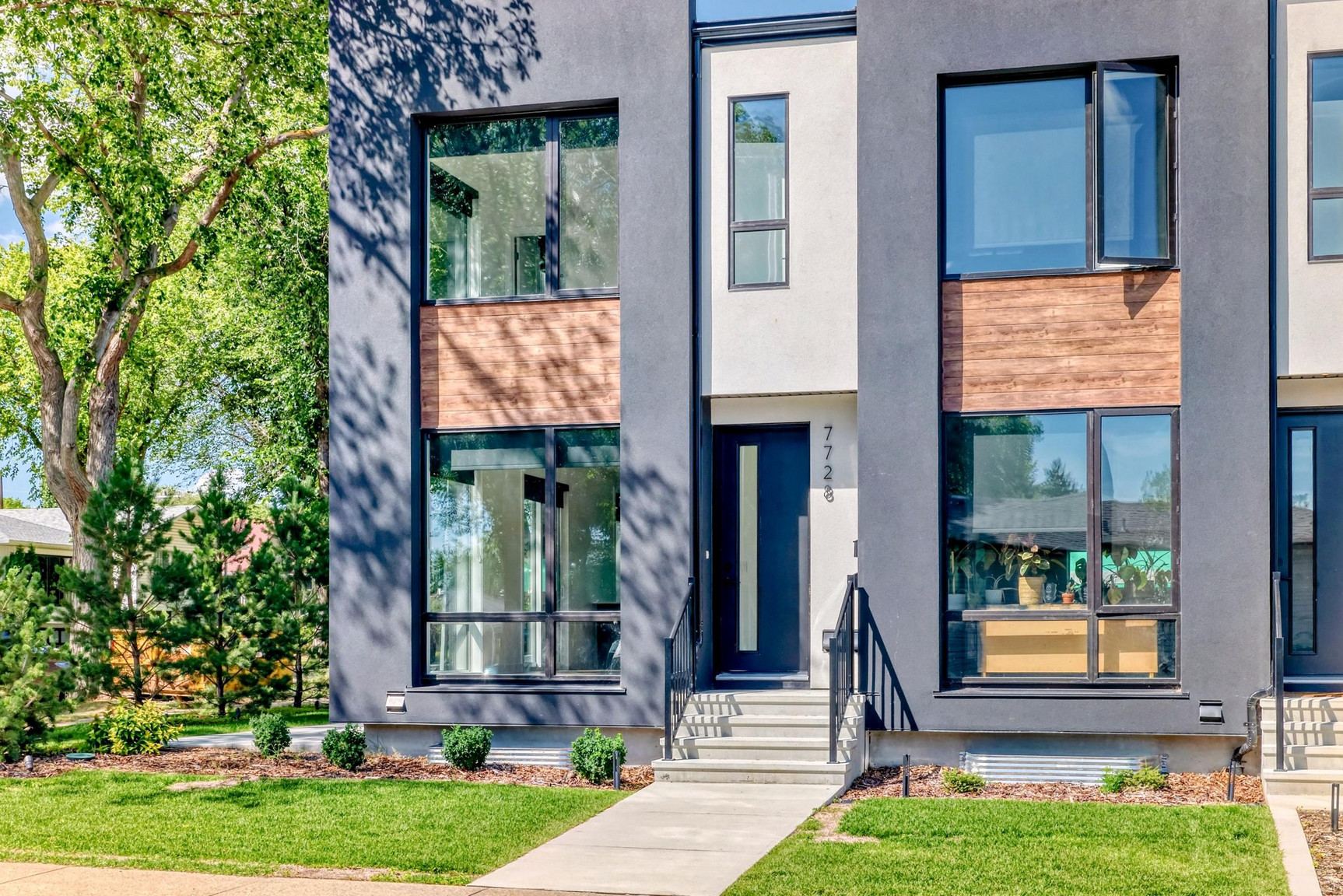 7724- 105 Avenue, Main - Photo 4