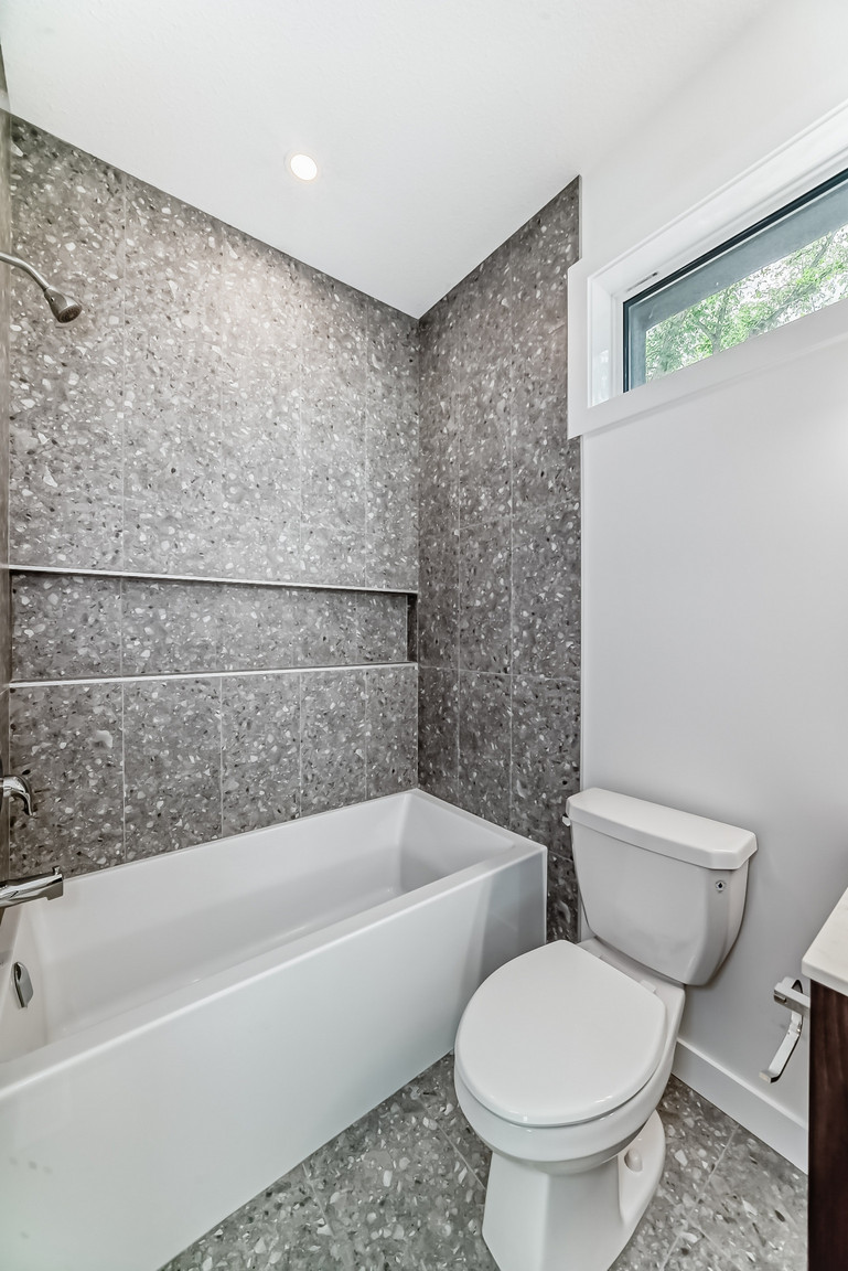 7724- 105 Avenue, Main - Photo 40