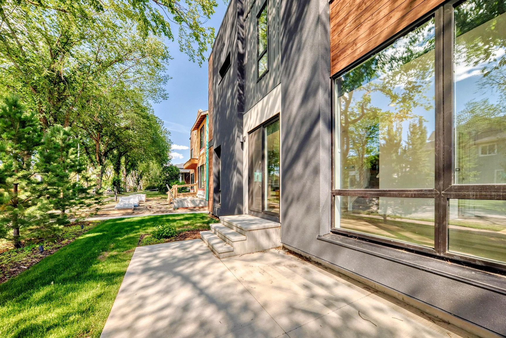 7724- 105 Avenue, Main - Photo 48