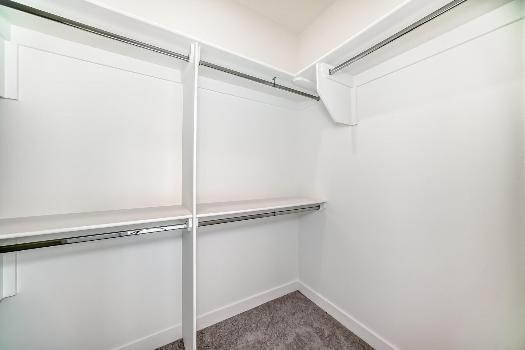 11109 - 11111  51 Street - Photo 32