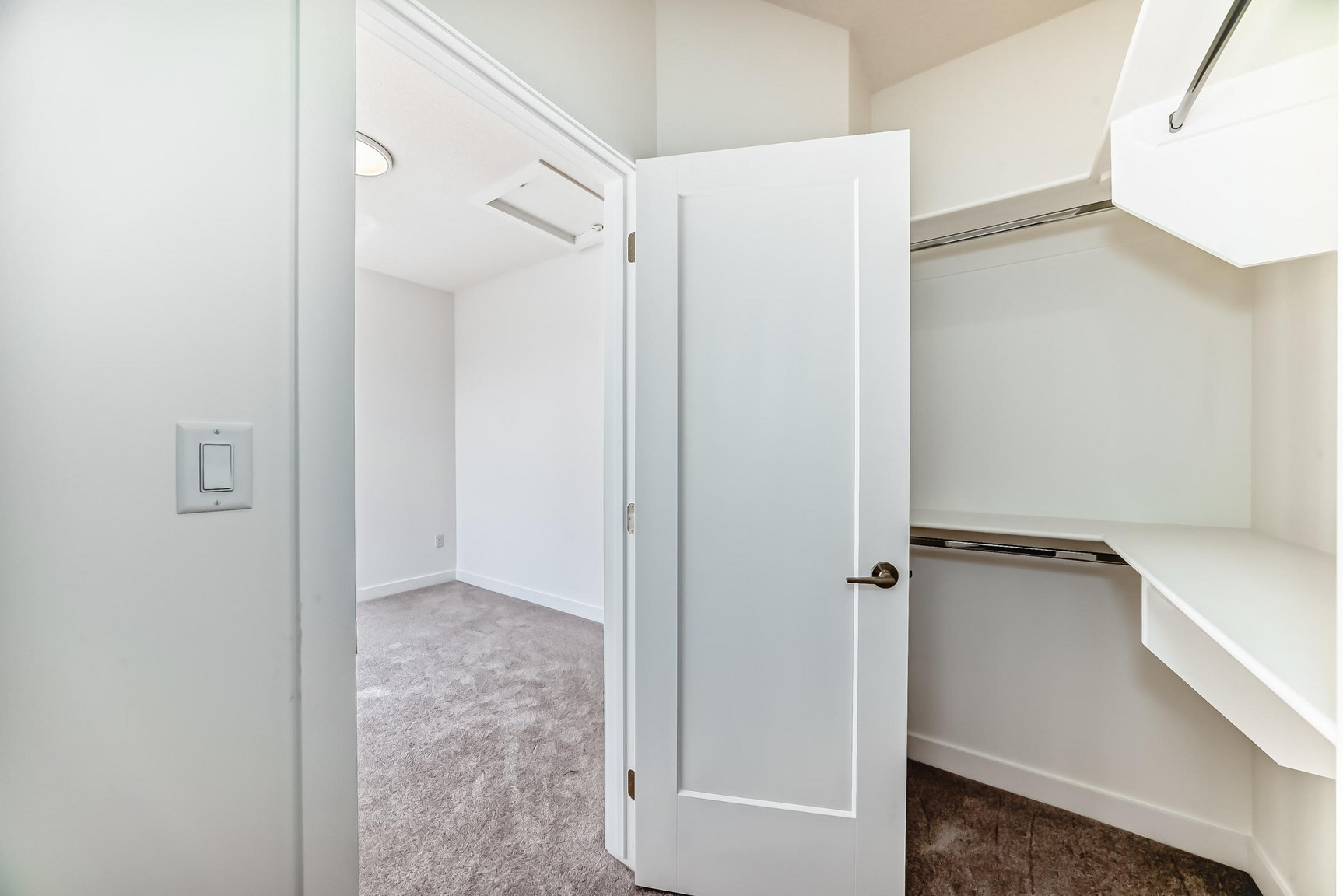11109 - 11111  51 Street - Photo 33