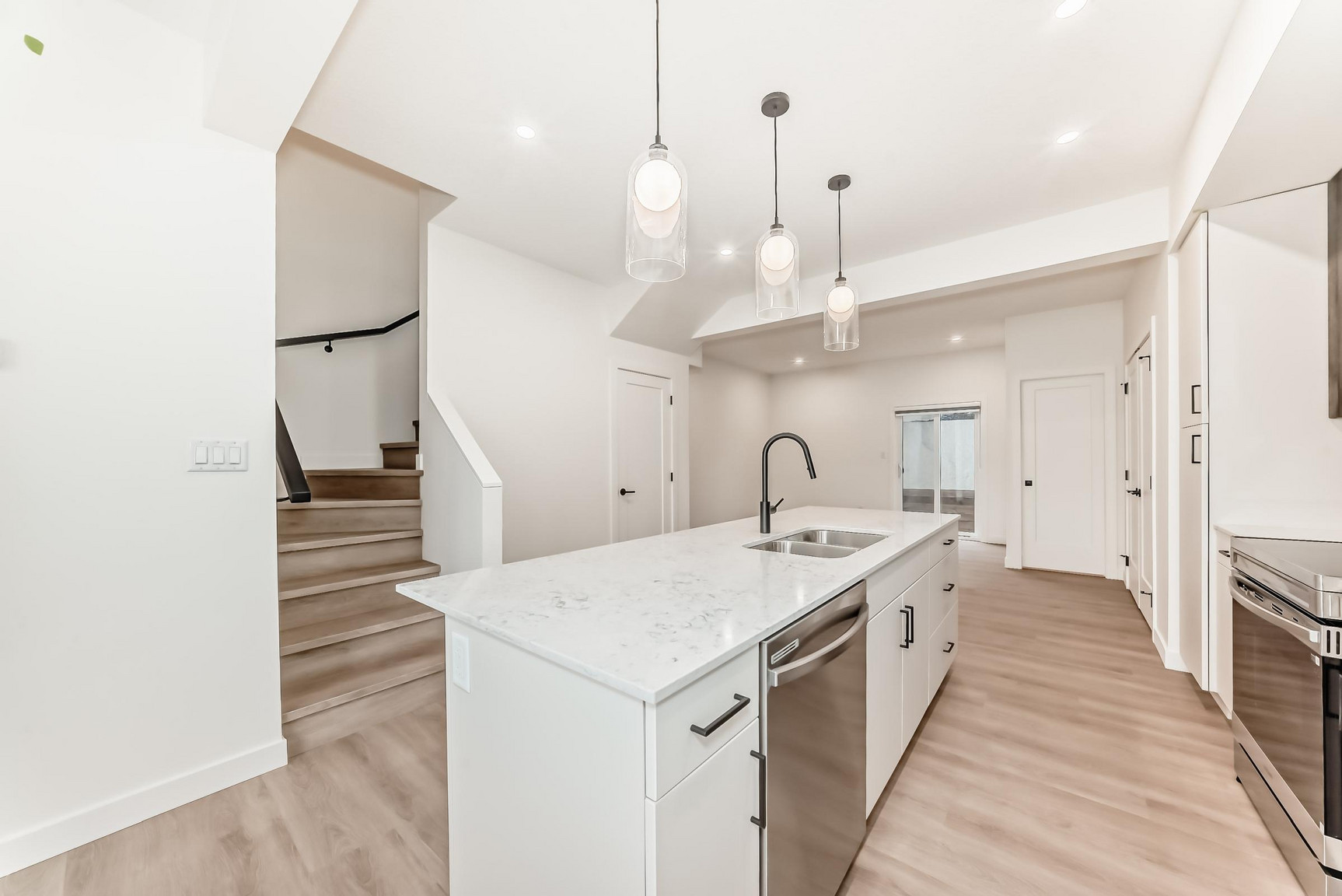 15720 103 Avenue - Photo 6