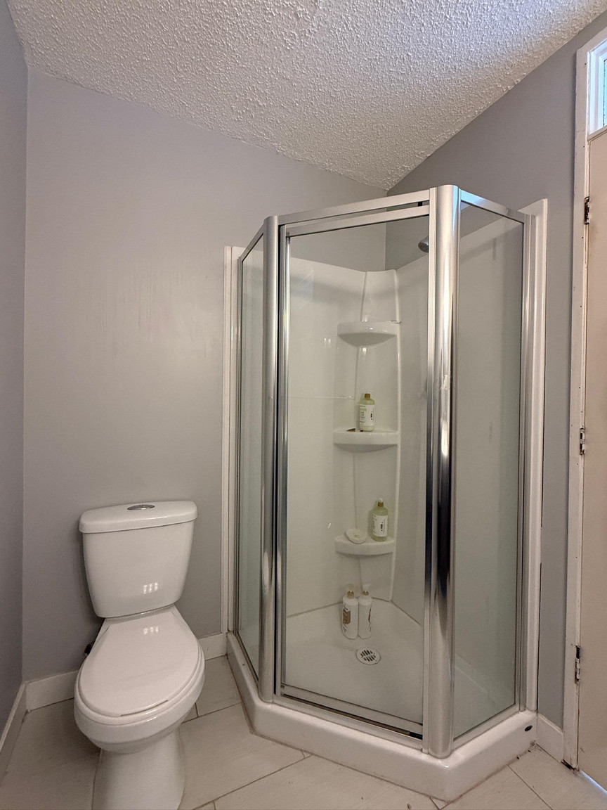 10932 40 Ave NW - Photo 10