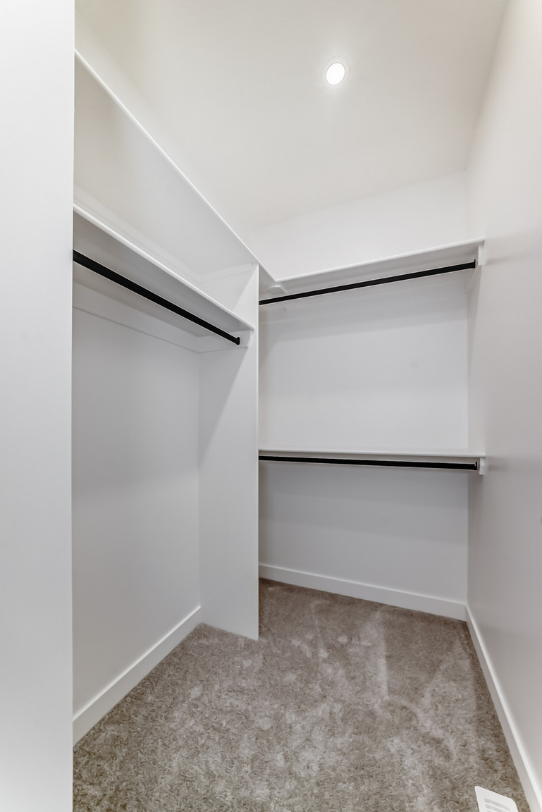 9005 - 9017 93 Street - Photo 24