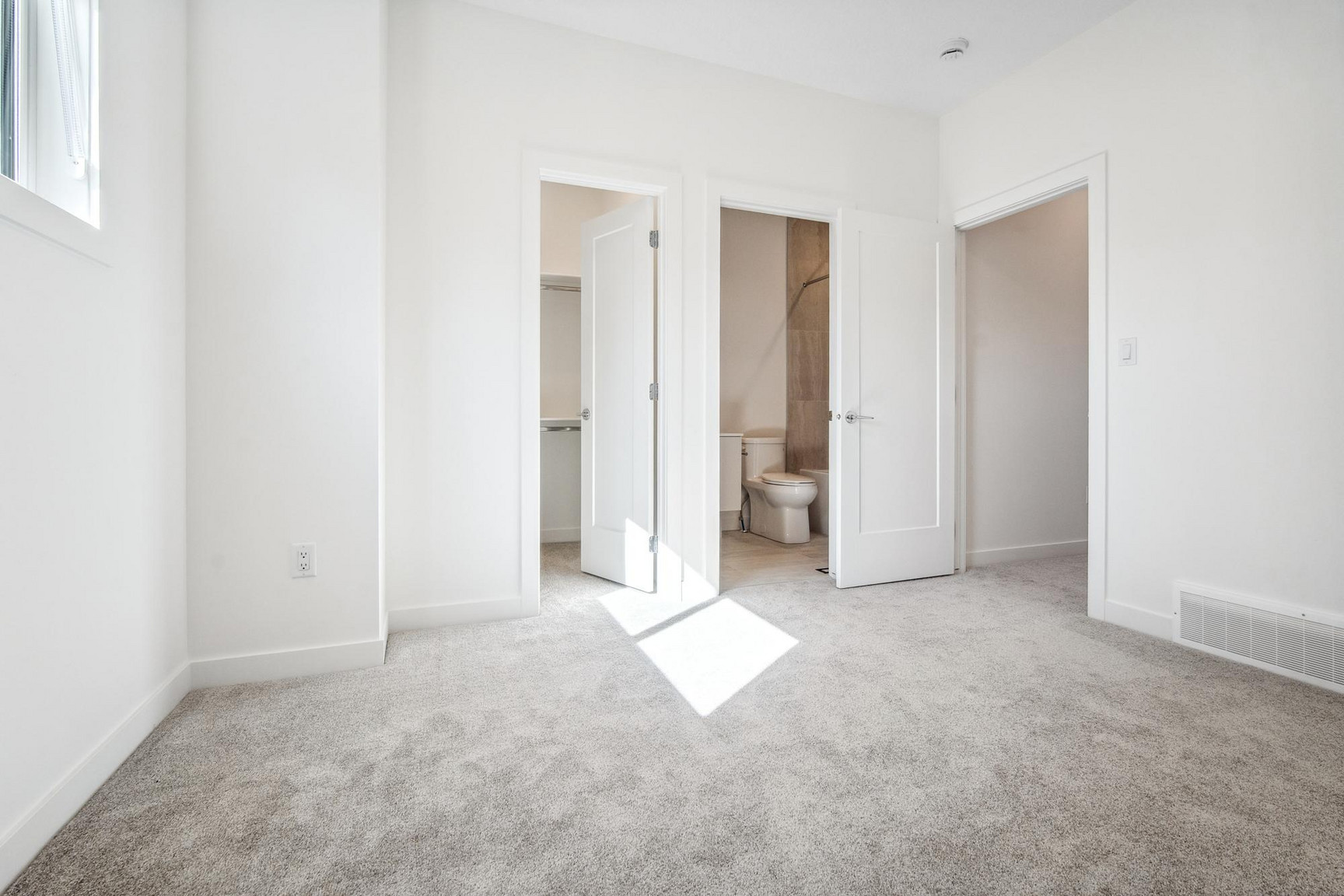 9115 - 9121 65 Ave - Photo 12
