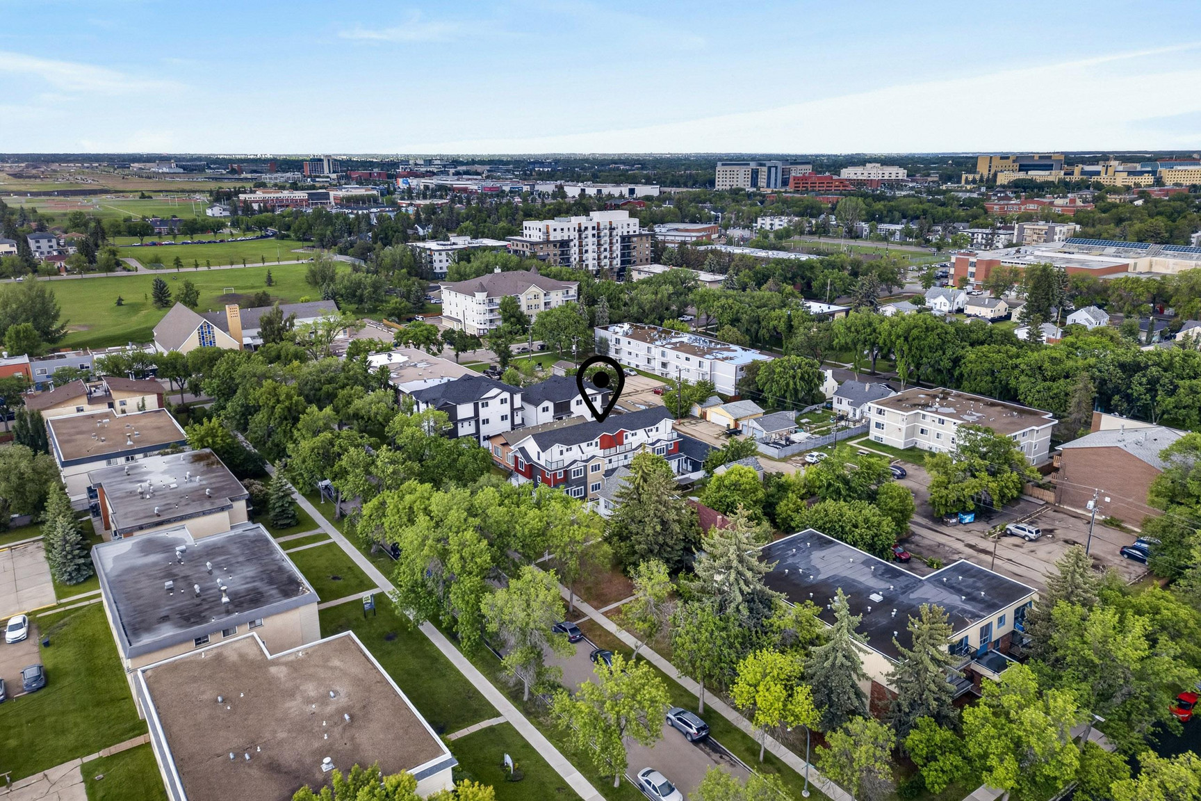 10821 112 Street Northwest - Photo 11