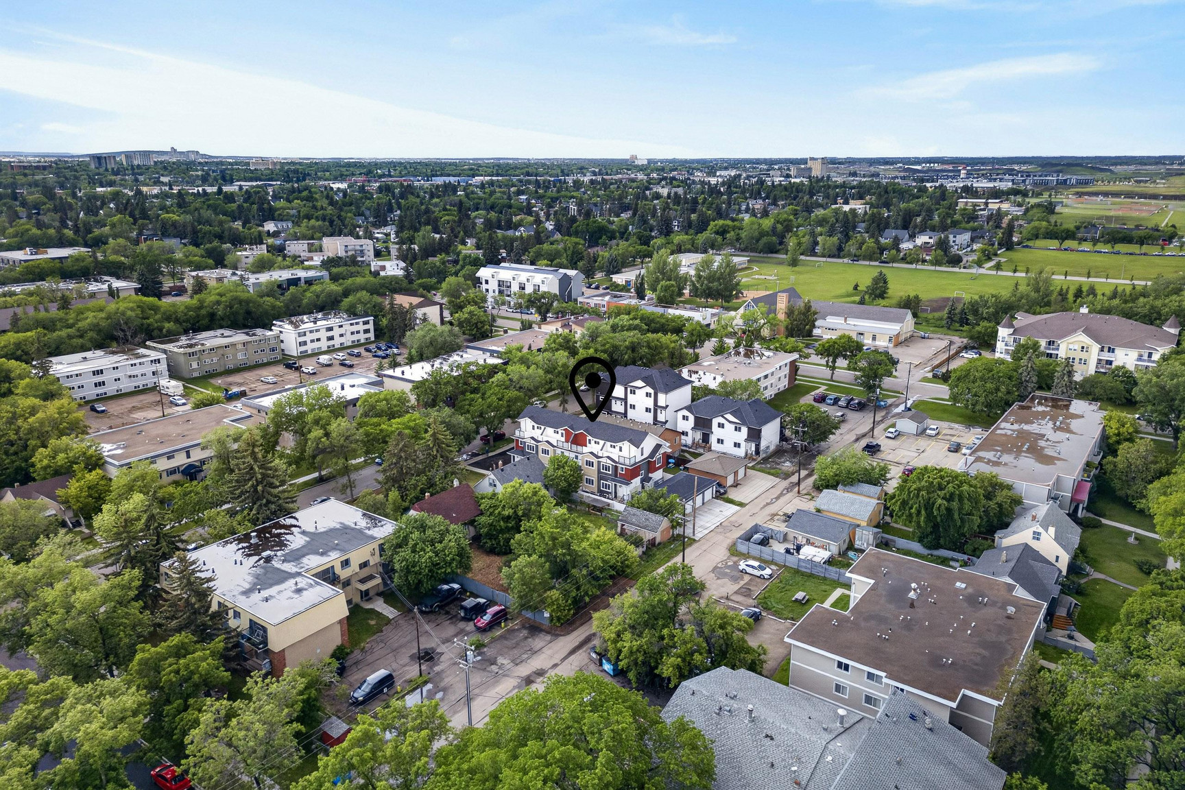 10821 112 Street Northwest - Photo 13