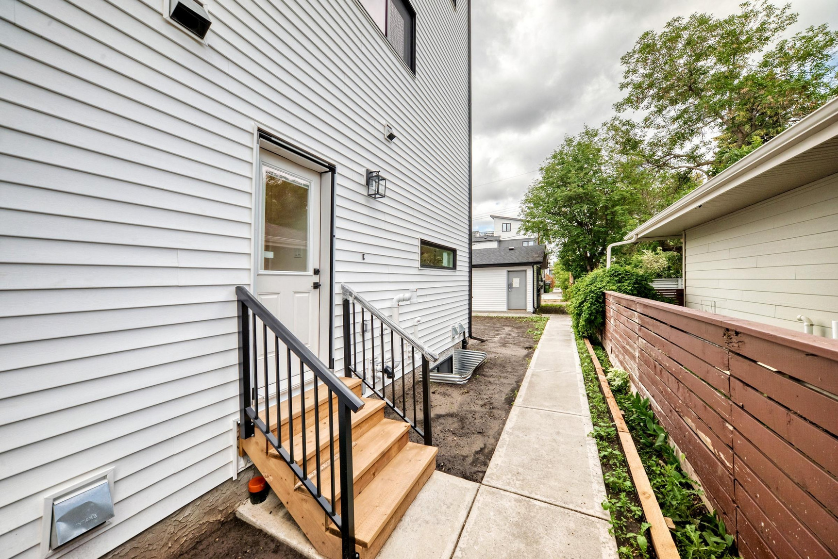 14510 - 95 Avenue NW - Photo 8