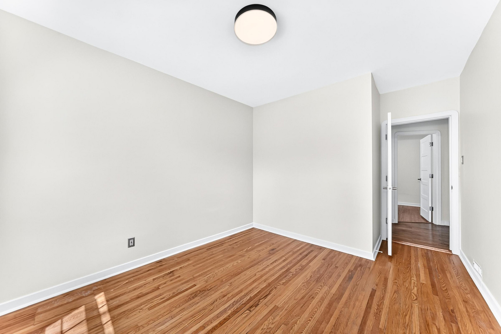 9830 78 Avenue - Photo 17
