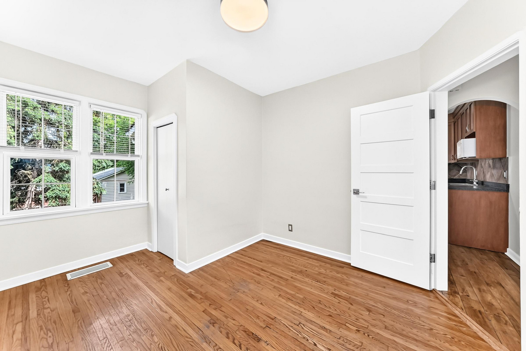 9830 78 Avenue - Photo 19