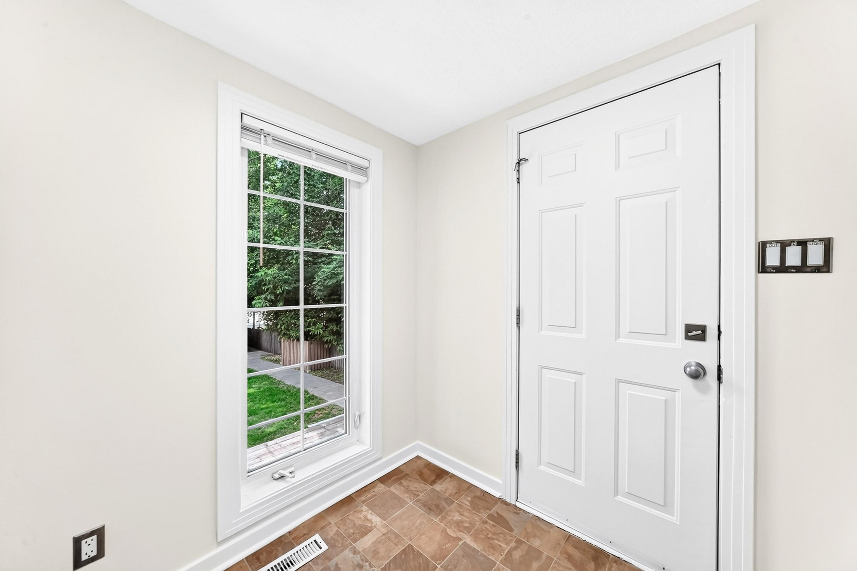 9830 78 Avenue - Photo 24