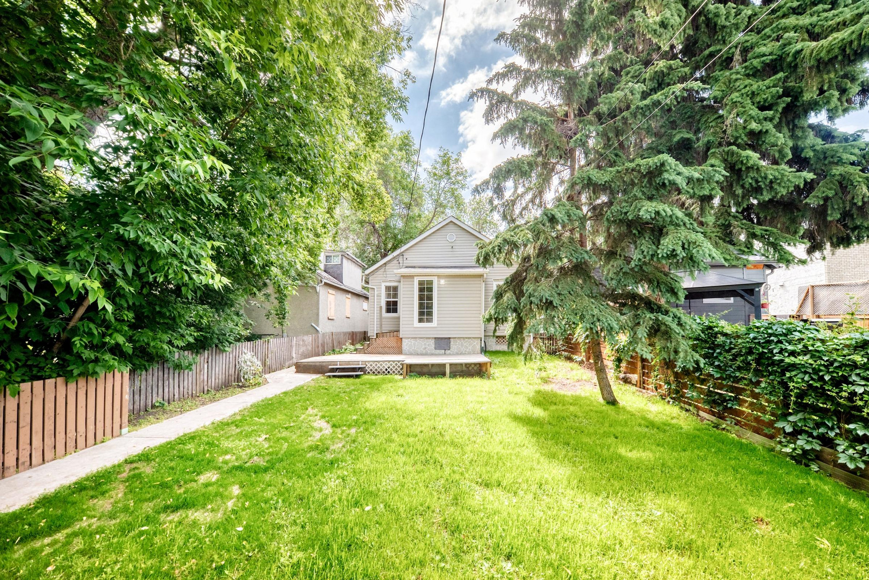 9830 78 Avenue - Photo 35
