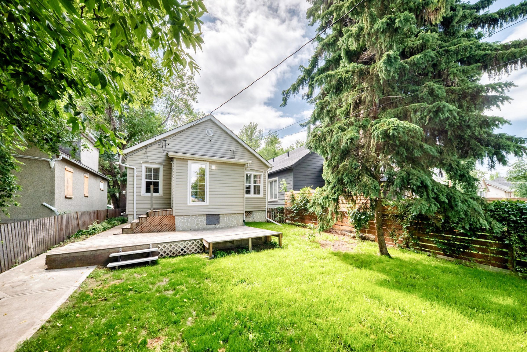 9830 78 Avenue - Photo 36